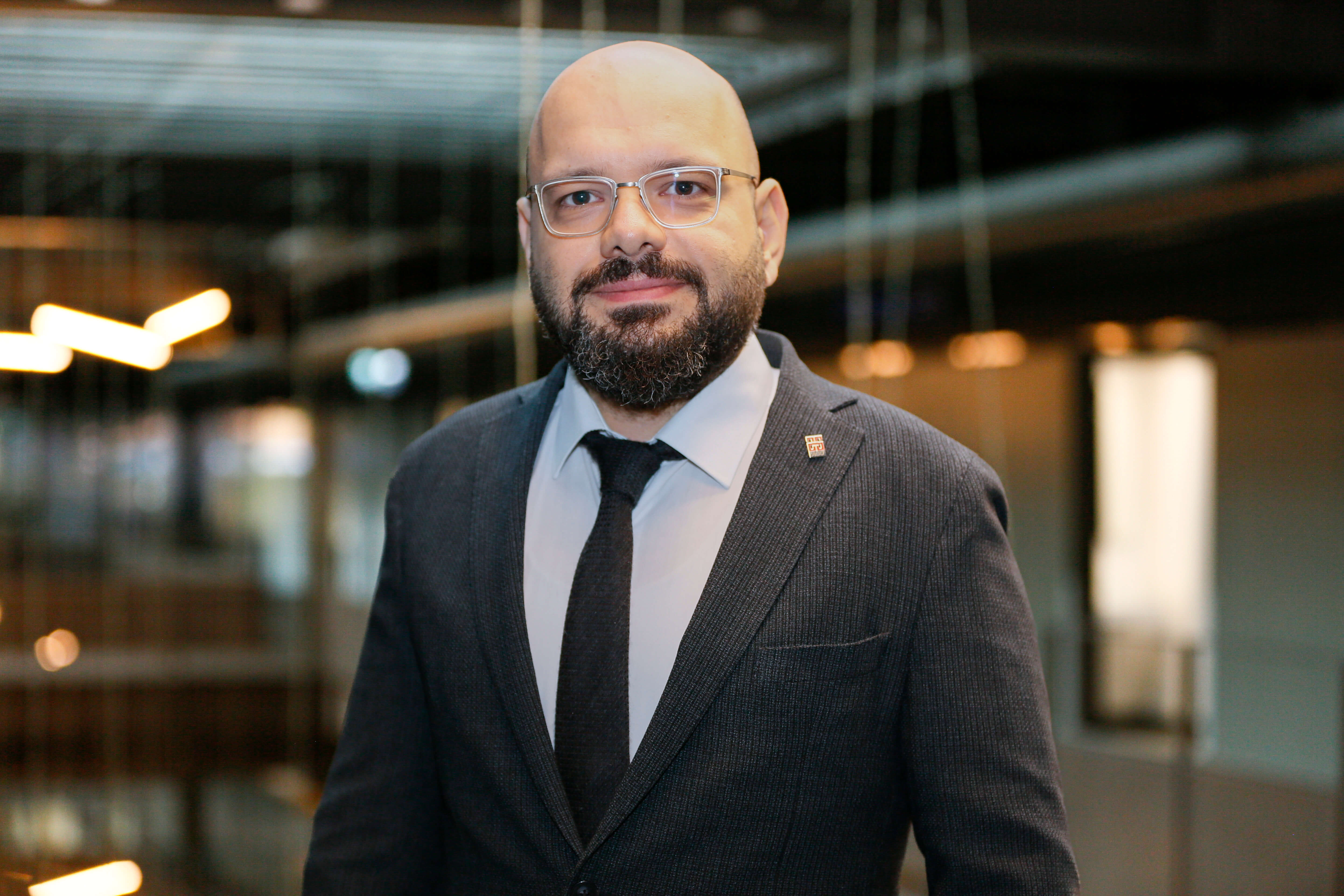 Evren  Mutlugün